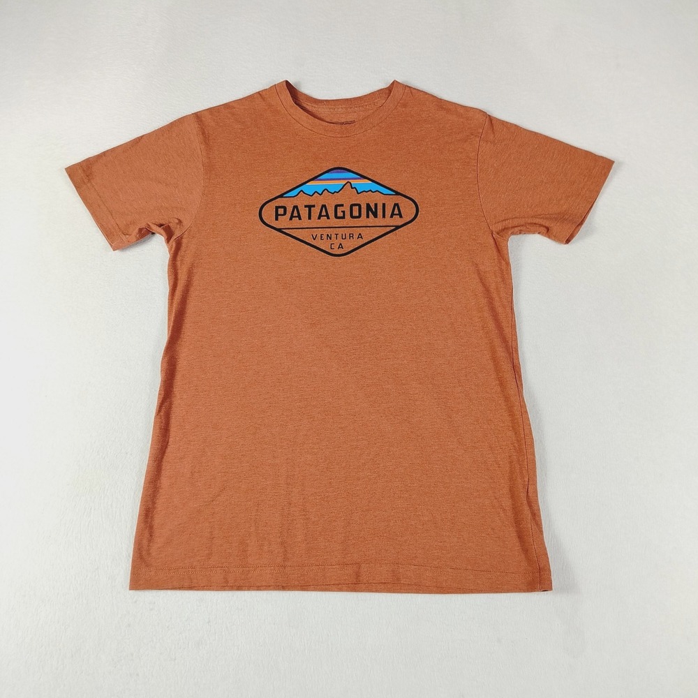 Patagonia Shirt Mens Small Orange Heather Slim Fit Shop Sticker Logo Tee Graphic